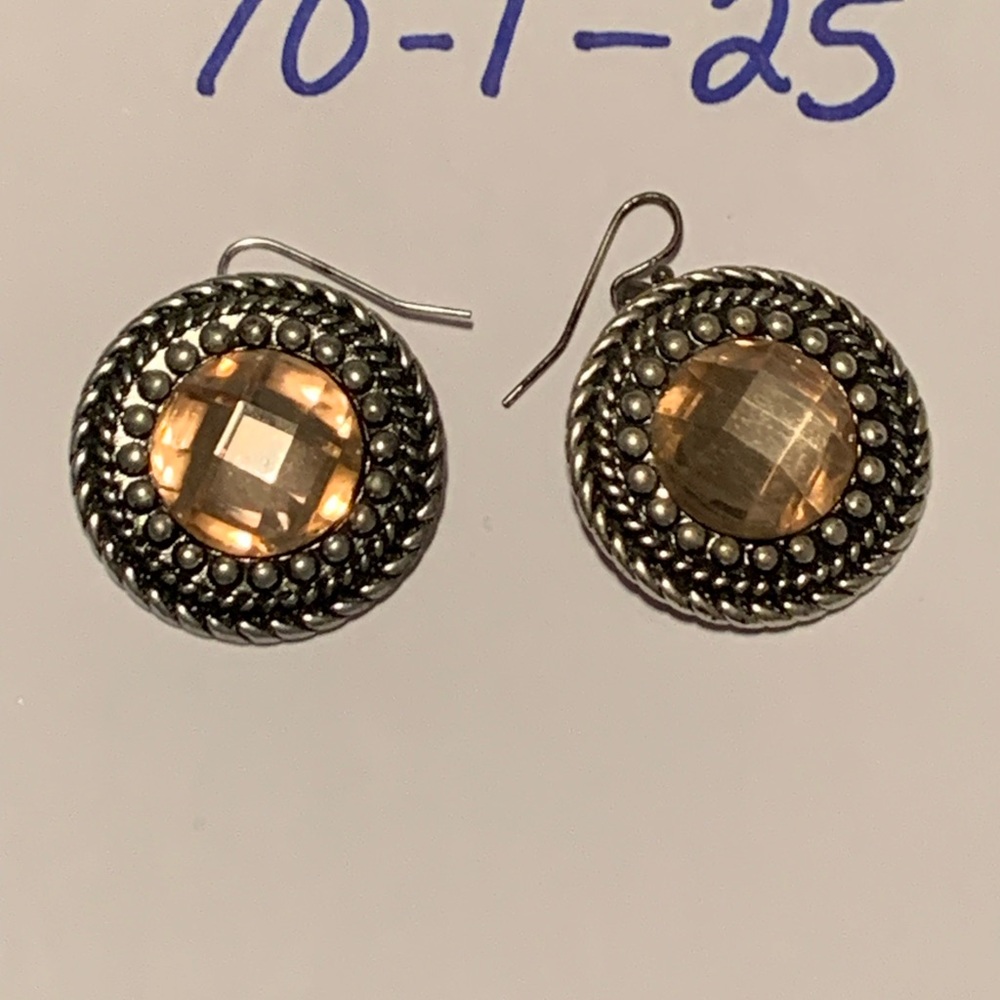 Elegant Silver and Yellow/Gold Earrings
